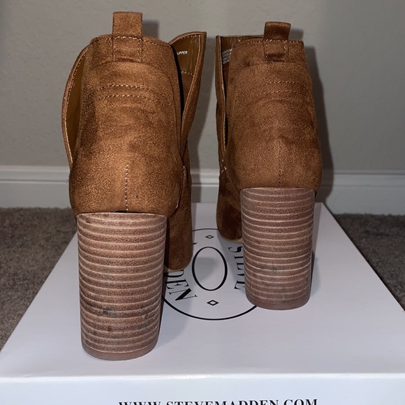 Suede booties - Picture 4 of 5